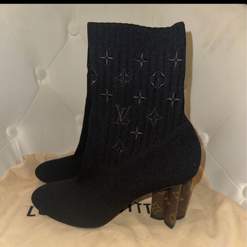 Louis Vuitton Silhouette Ankle Boot